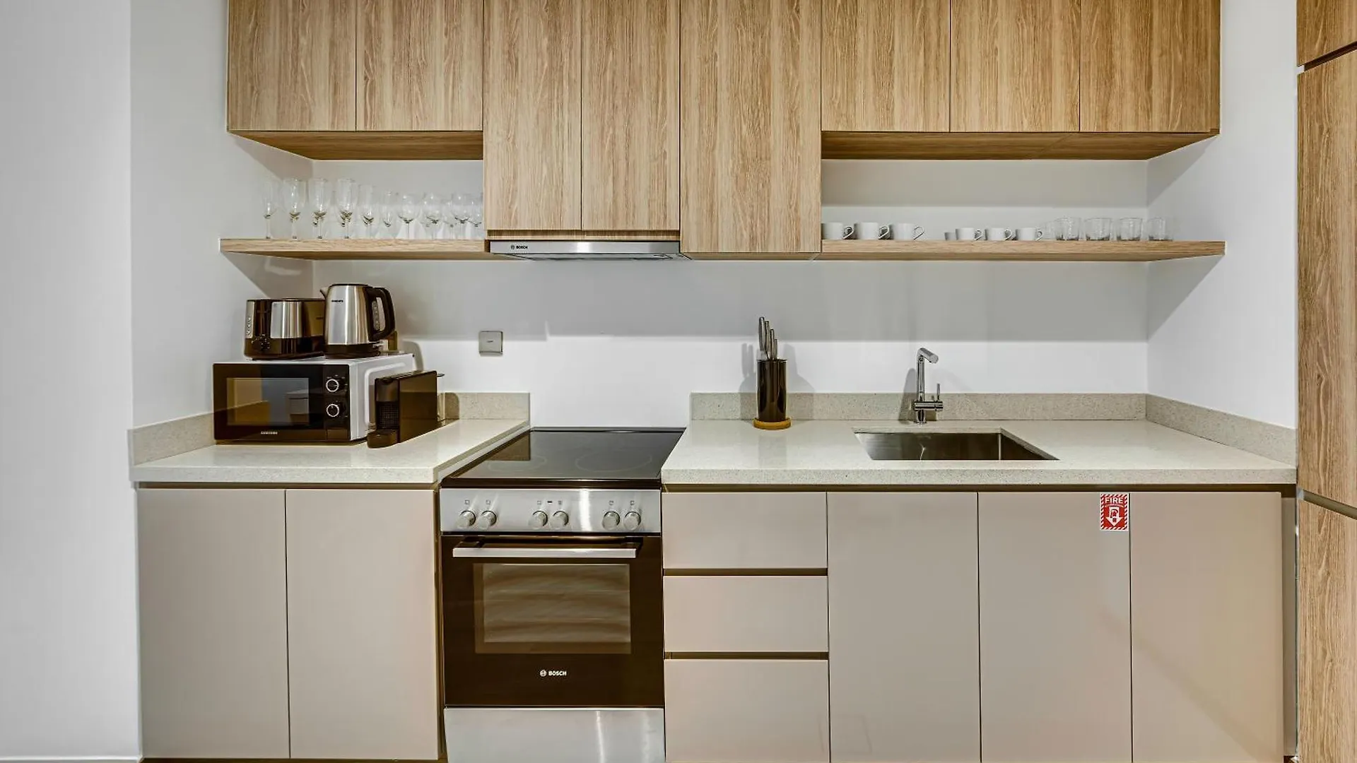 דירות דובאי Brand New 1Bd In Missoni Business Bay איחוד האמירויות הערביות